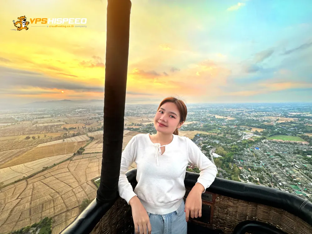 balloon tour_Get up in the cloud with VPS hispeed_ผู้โชคดียืนอยู่ในบอลลูน