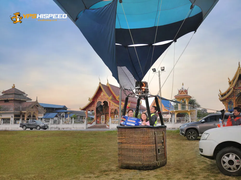 balloon tour_Get up in the cloud with VPS hispeed_ผู้โชคดียืนอยู่ในบอลลูน_6