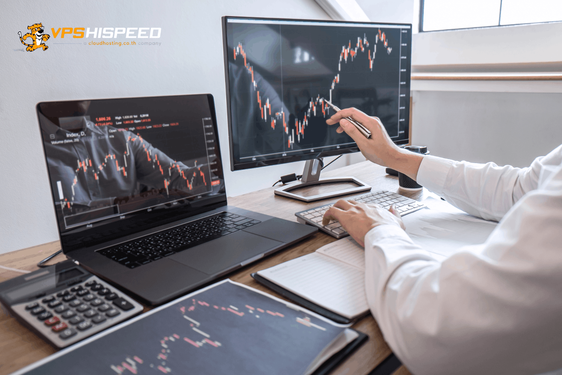 Forex trader analyzing candlestick charts on a laptop and monitor, representing online forex trading using VPS